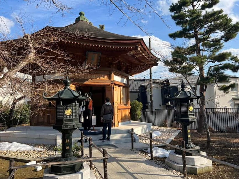 Tokyo: Gotokuji Culture Walk & Lucky Cat Temple Experience - Is $47 a fair price?