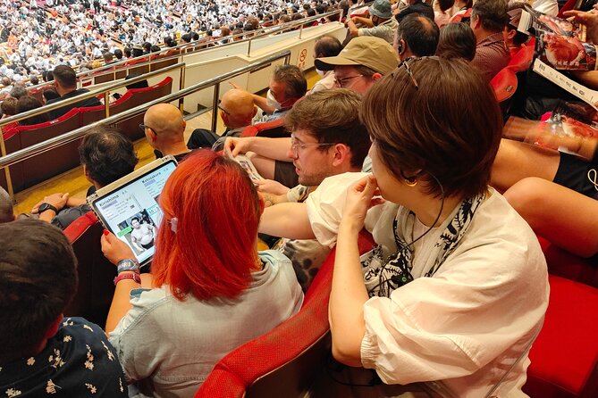 Tokyo: Grand Sumo May Tournament - What the guide adds during the bouts