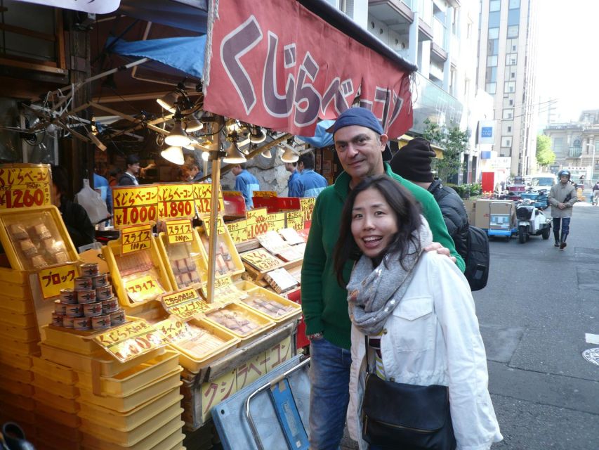 Tokyo: Guided Walking Tour of Tsukiji Market with Breakfast - Seven tastings, from skewers to dashi