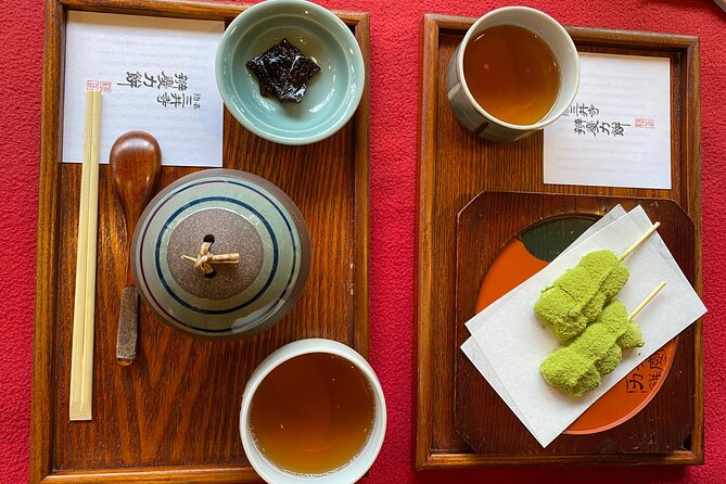 Tokyo Half Walking Day Tour with a Local Expert Guide - The Imperial Palace and Its Open Grounds