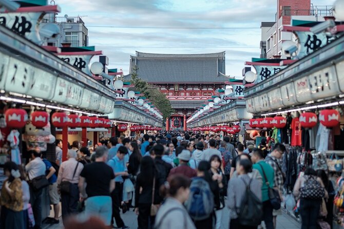 Tokyo : Hand-Roll Sushi Class, Skytree view & Asakusa Tour - Kappabashi Kitchen Town for food-minded shoppers