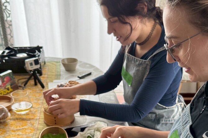 Tokyo Haneda: Bento & Ramen Gyoza Cooking Class in a Local home - What you actually cook during the three hours