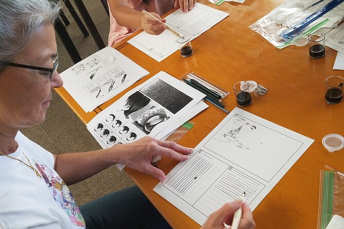 Tokyo/Ikebukuro Manga drawing workshop by pro-Manga artists - Creating manga from your Tokyo memories