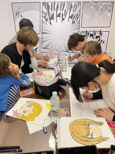 Tokyo/Ikebukuro Manga lesson by acitive pro-Manga artists - Drawing manga beside Ikebukuro’s Animate