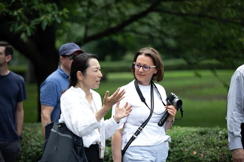 Tokyo: Imperial Palace East Gardens Walking Tour - Ninomaru Garden and traditional Japanese design