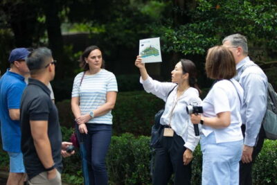 Imperial Palace East Gardens Walking Tour
