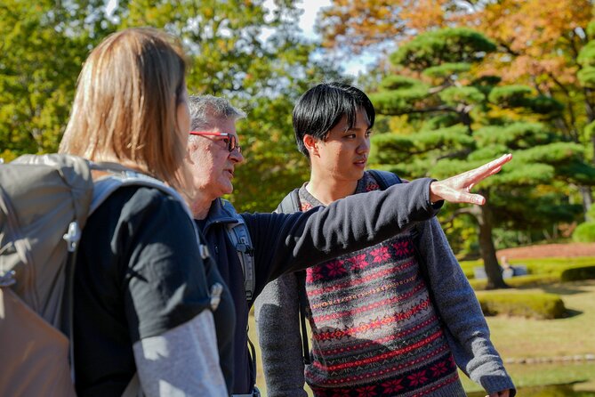 Tokyo Imperial Palace with Kagurazaka Alley Tour - What the Imperial Palace stop really offers