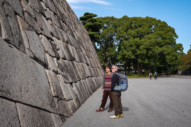 Tokyo Imperial Palace with Kagurazaka Alley Tour - The old castle gate at Ushigome Mitsuke