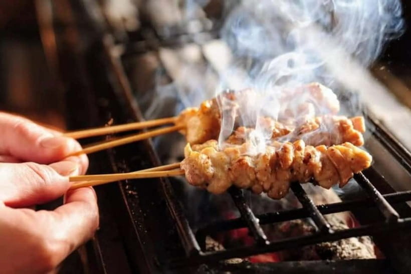 Tokyo: Izakaya Bar at Bistro Fukumimi, Ginza Corridor - Choosing between seven and 12 skewers