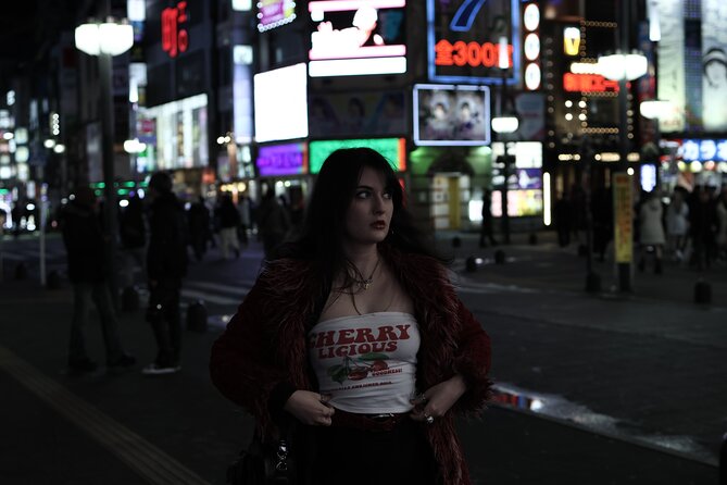 Tokyo Izakaya crawl (A tour of 2 izakayas, 1 bar, and a shrine) - Hanazono Shrine: a quiet finish