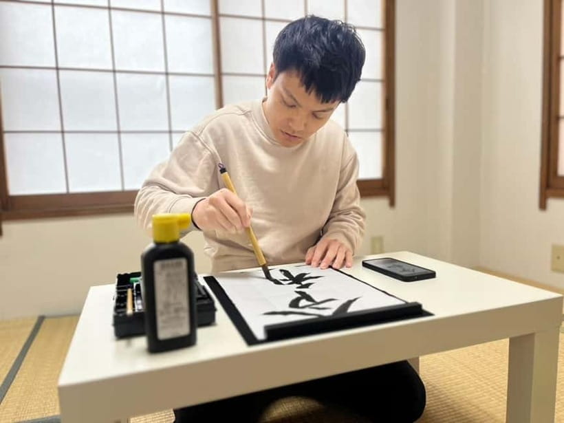 Tokyo: Japanese Calligraphy Lesson with Skilled Instructor - What the $45 price really includes