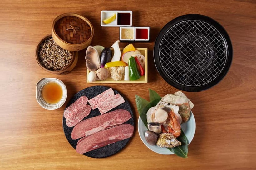 Tokyo: Japanese Experiece Dinner with Diving Ama Performance - Practical value at $88 per person
