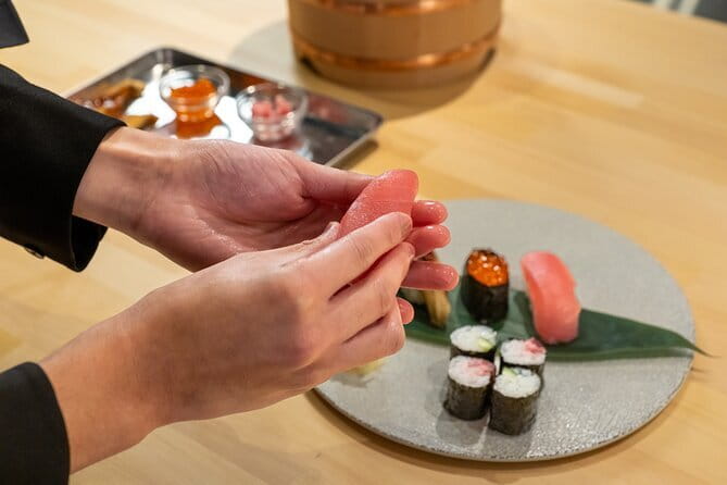 Tokyo: Kappodo sushi Live Workshop - A welcome drink and a short introduction