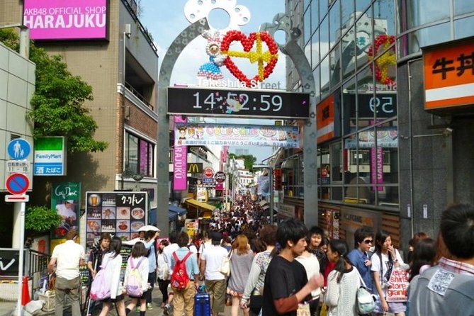 Tokyo kawaii tour near shinjuku shibuya harajuku - Kawaii apparel and the value of personal advice