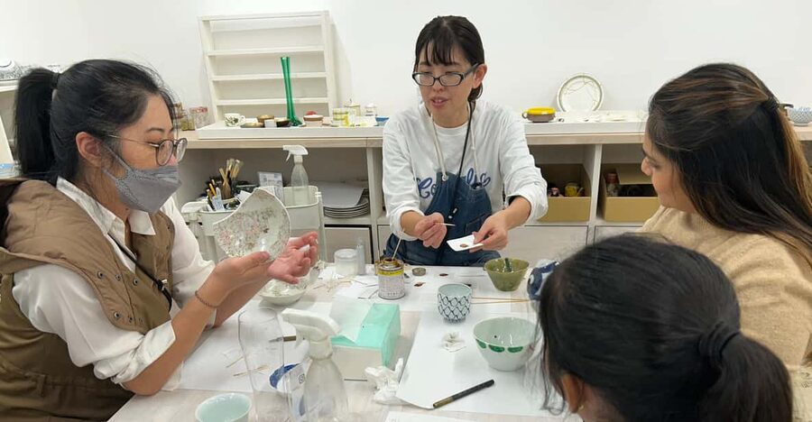 Tokyo: Kintsugi Workshop to Learn the Art of Golden Joinery - How much pottery will you actually repair?