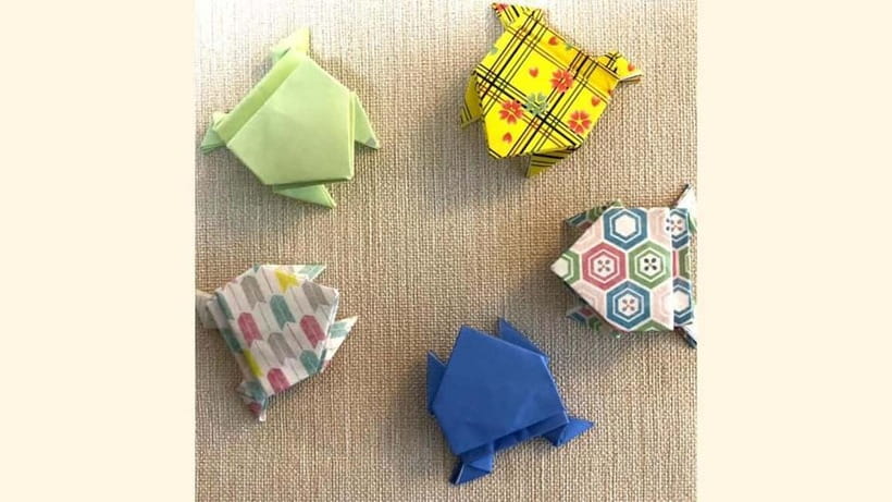 Tokyo: Learn Traditional Origami with a Local - Meeting Manami at FEEP in Shinjuku
