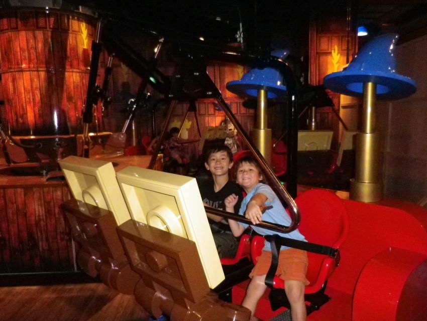 Tokyo: Legoland Discovery Center Admission Ticket - The 4D cinema adds movement and surprise