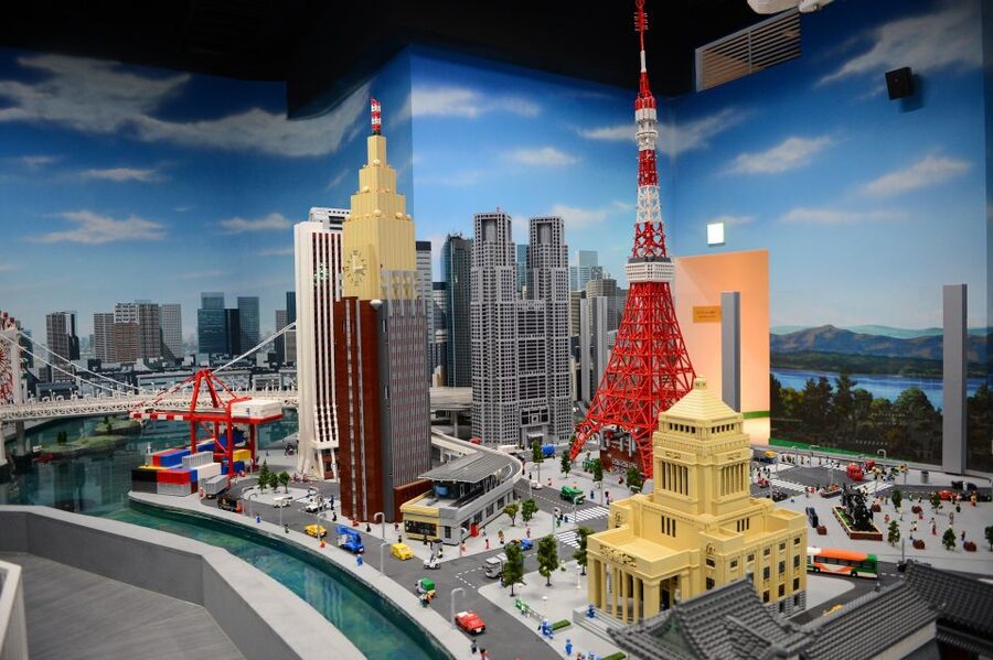 Tokyo: Legoland Discovery Center Admission Ticket - Timing your visit around the closing hours