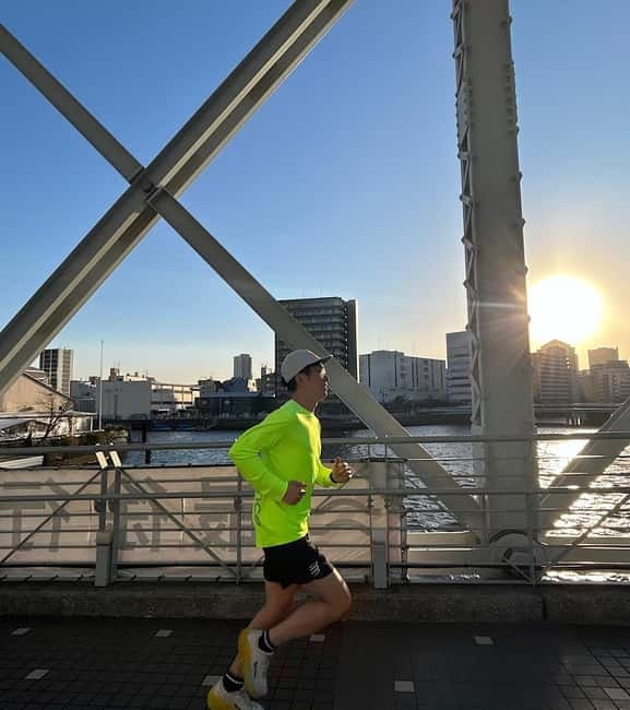 Tokyo : Local Secret "Gym" Running tour - A gentle pace, not a race