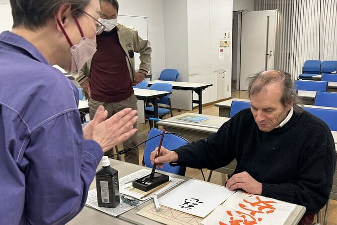Tokyo Manga Drawing Experience Pro Artist Workshop & MangaHistory - Who will enjoy this workshop most