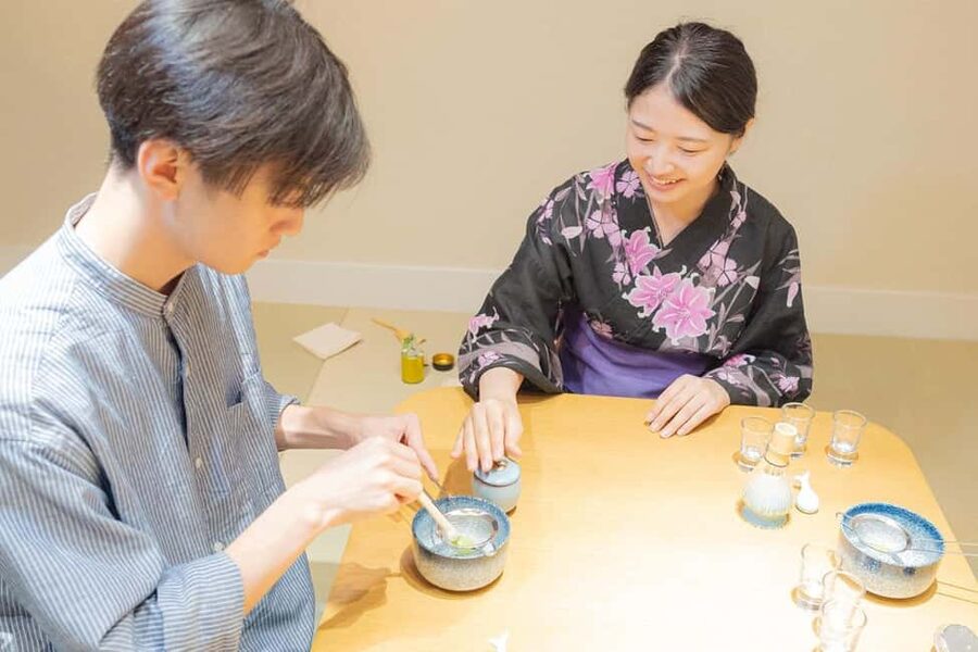 Tokyo: Matcha Tea Ceremony Experience in Shibuya - Comparing Japanese Teas and Traditional Sweets