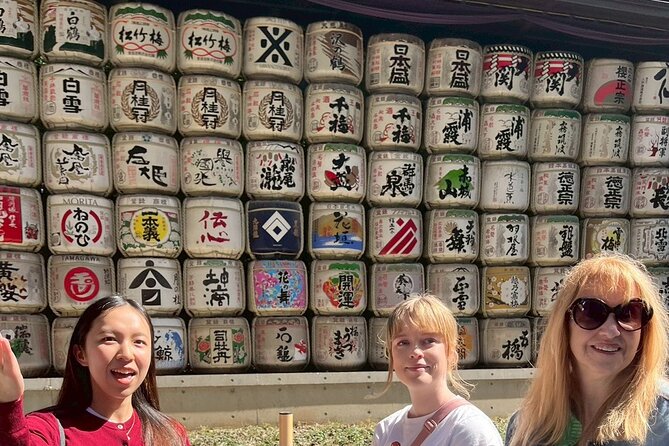 Tokyo: Meiji Jingu Cultural Walking Tour with Japanese Historian - Key points at a glance