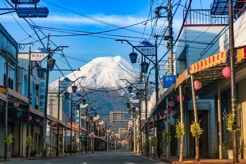 Tokyo: Mt. Fuji, Arakurayama Sengen Park, Oshino Hakkai Tour - Saiko Iyashi-no-Sato Nenba’s thatched houses
