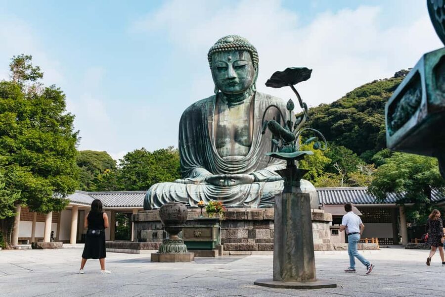 Tokyo: Mt. Fuji, Kamakura, Big Buddha, & Lake Ashi Day Trip - Kamakura and the 13-meter Great Buddha
