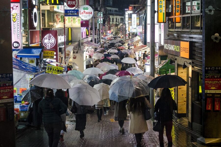 Tokyo: Photography Masterclass - Private Photo Lesson - Harajuku and the city’s visual mix