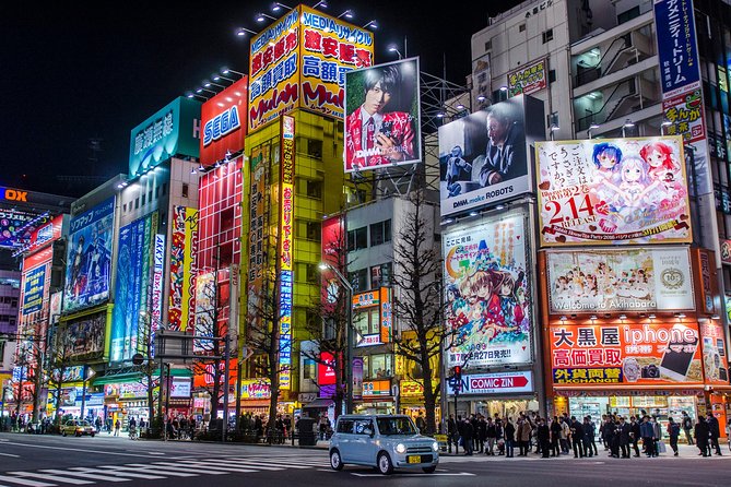 Tokyo Photography Masterclass - Private Photography Lesson - Tokyo after dark: choose Shinjuku or Asakusa
