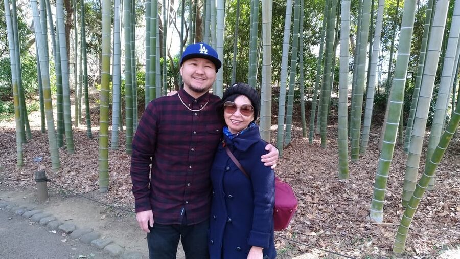 Tokyo: Private City Highlights Tour with Local Guide - Akihabara, Nezu, and Hama Rikyu Gardens