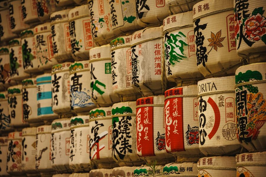 Tokyo: Private Customizable City Tour with Chauffeur - Imperial Palace offers a short central-city pause