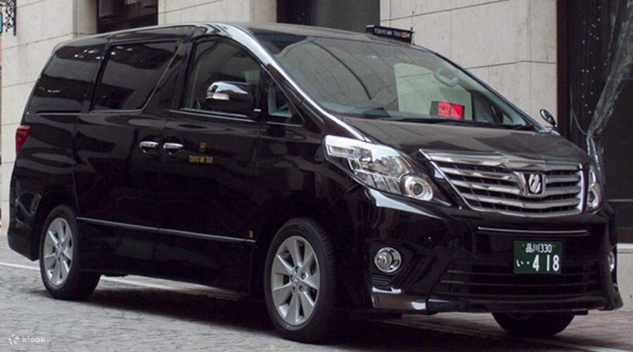 Tokyo: Private Customizable Day Tour of Tokyo - Your first hour: pickup without a station transfer