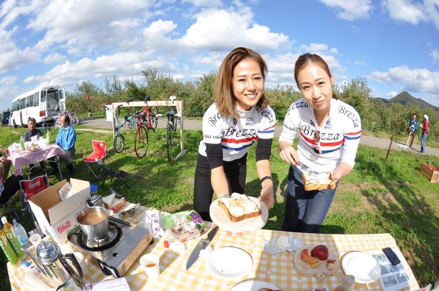 Tokyo: Private Cycling Tour with cute E-bike - Why a bicycle changes your view of Tokyo