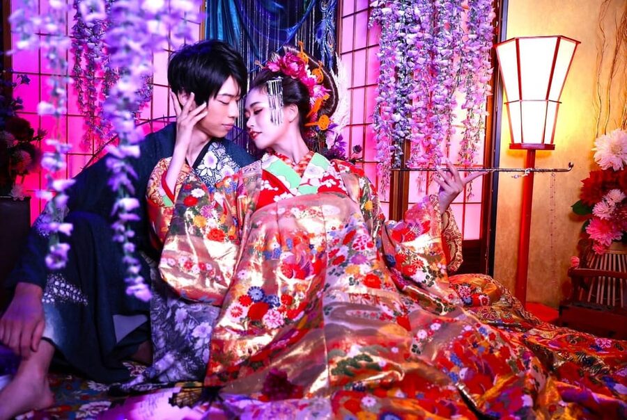 Tokyo: Private Makeover Photography Studio in Luxury Kimono - Who will enjoy this most?