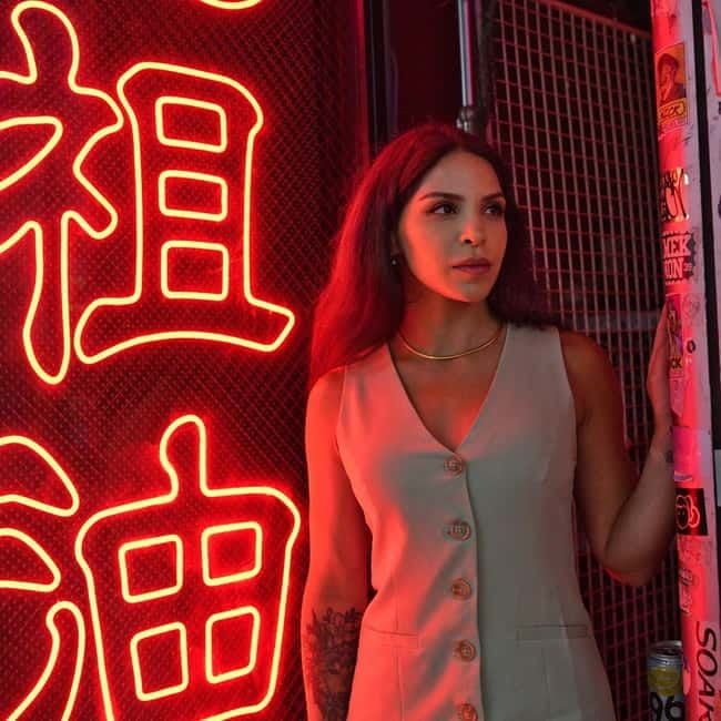 Tokyo: Private photo shoot - Timing, clothing, and walking advice