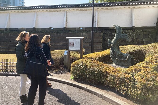 Tokyo Private Tour! Edo Castle & Imperial Palace East Gardens - Ninomaru Garden and the Softer Side of the Palace Grounds