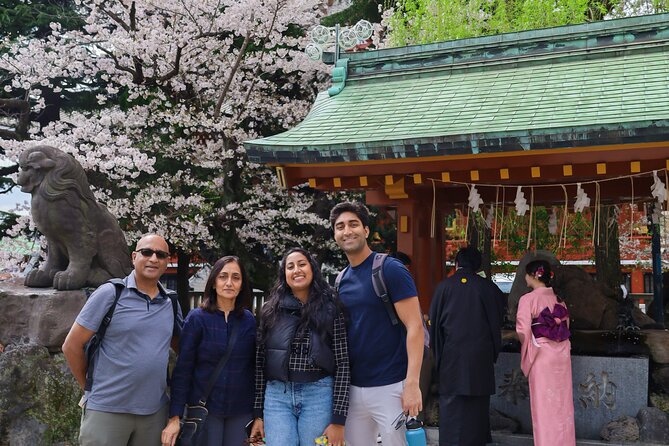 Tokyo Private Tour with Customized Itinerary - Ueno: museums and open space in one hour