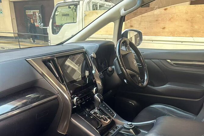 Tokyo Private Transfer from or to Narita Airport (NRT) - What the strong rating means in practical terms