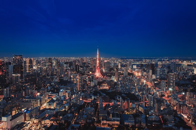 Tokyo: Private Walking Tour with a Local - Traditional Tokyo, modern Tokyo, and quiet corners