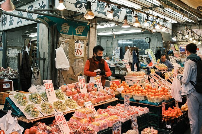 Tokyo: Private Walking Tour with a Local Guide - Why a private Tokyo tour can make sense
