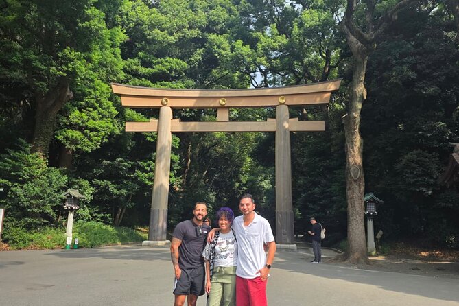 Tokyo: Private Walking Tour With Fresh Eyes, Local Hearts - Tsukiji and Tokyo’s food side