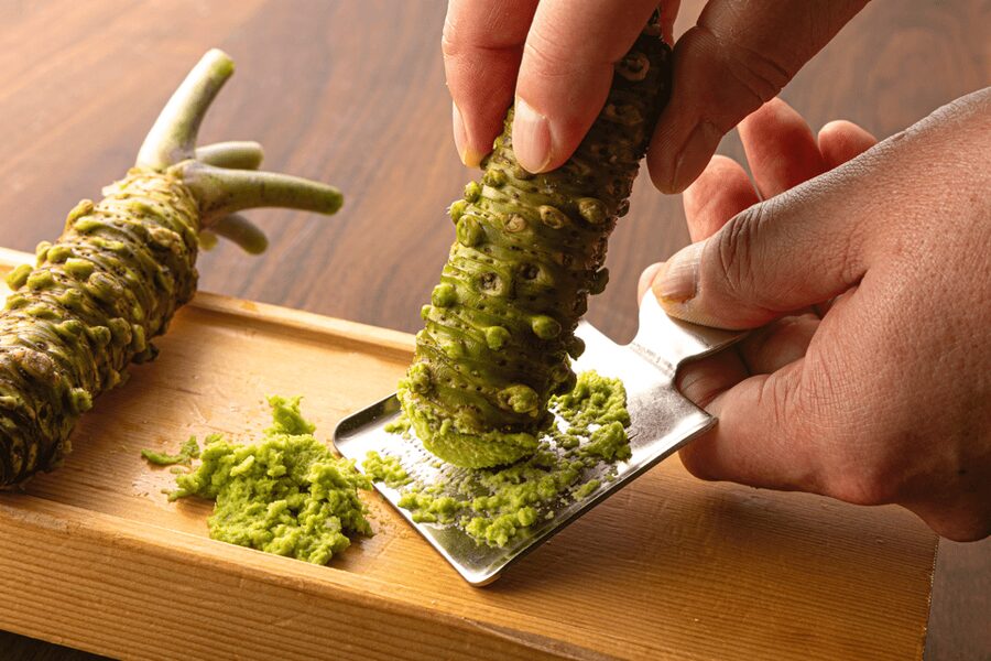 Tokyo Professional Sushi Chef Experience - Finishing with wakame udon and a drink