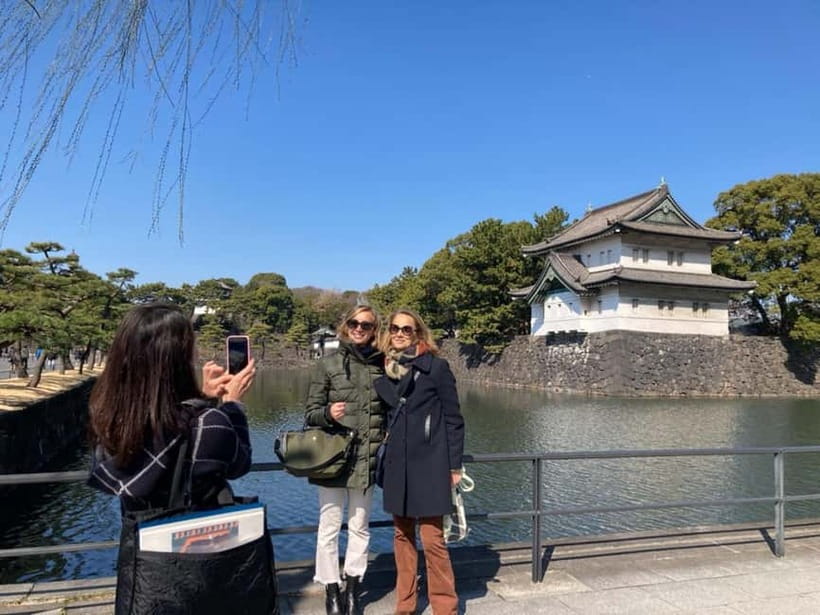 Tokyo: Pvt. Tour - Edo Castle & Imperial Palace East Gardens - Stories of Shoguns and Japan’s Imperial Past
