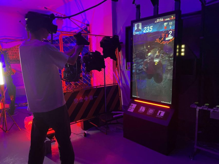 Tokyo: Robot Piloting Attraction Ticket - Timing, group size, and practical planning