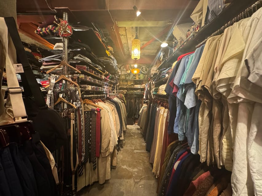 Tokyo's Neighborhood Digs: Coffee, Records & Vintage Vibes - Key Points