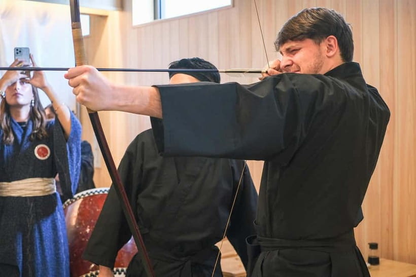 Tokyo Samurai Experience: Kyudo (Archery) and Swordsmanship - A quick history lesson followed by a samurai rank game