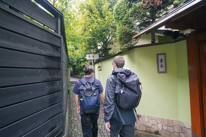 Tokyo Samurai Experience - Walking through Kagurazaka’s samurai streets