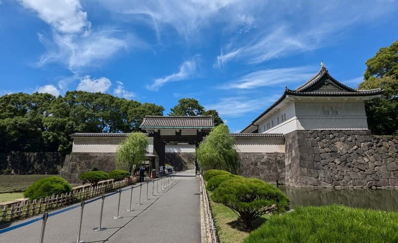 Tokyo: Samurai History Walking Tour - Taira no Masakado and the early samurai story
