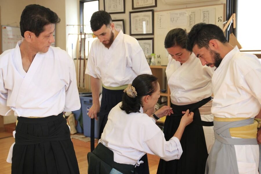 Tokyo: Samurai Sword & Archery Class from Samurai Descendant - The bow links samurai training to horseback archery